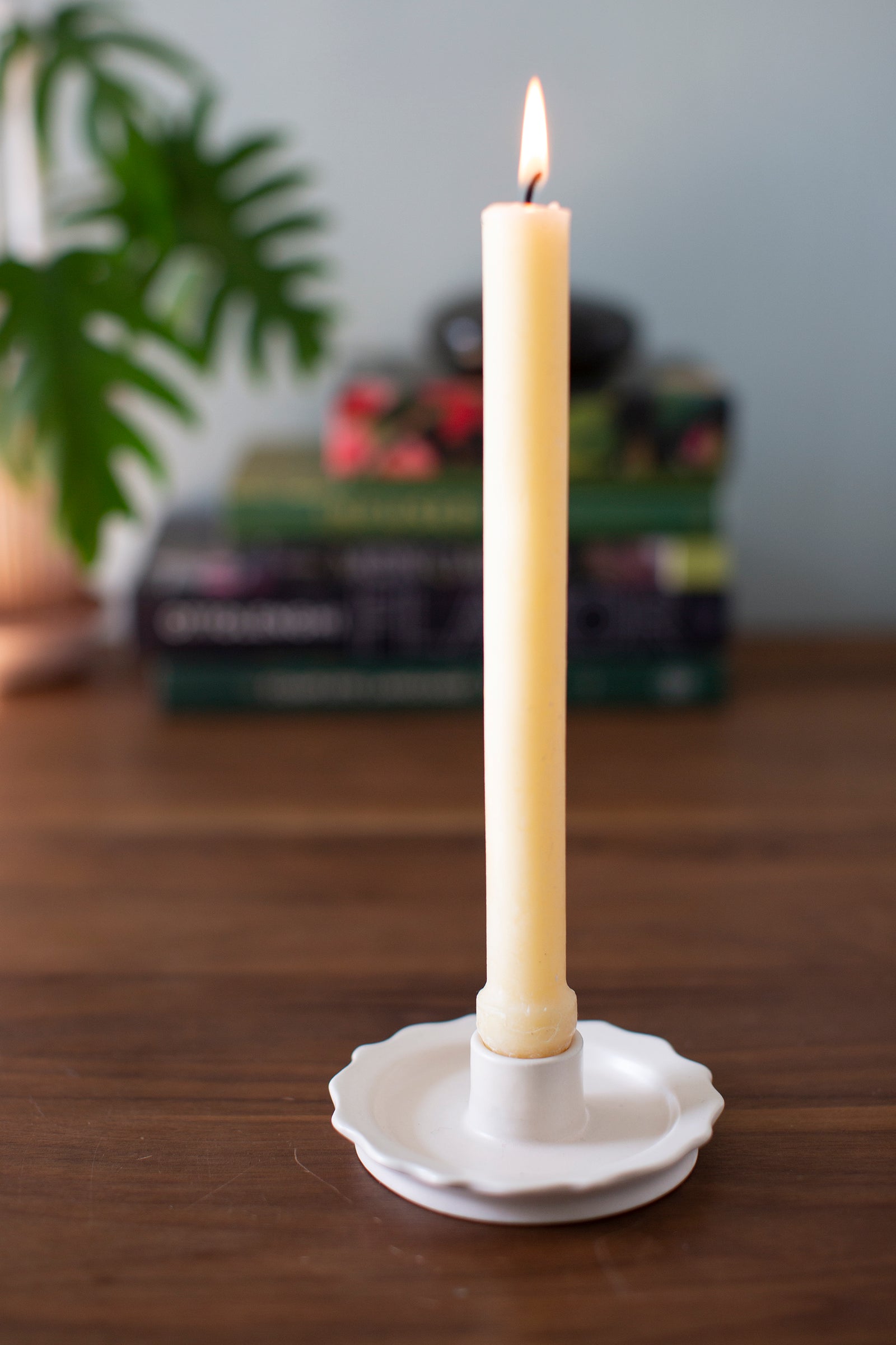 cream ceramic candle holder